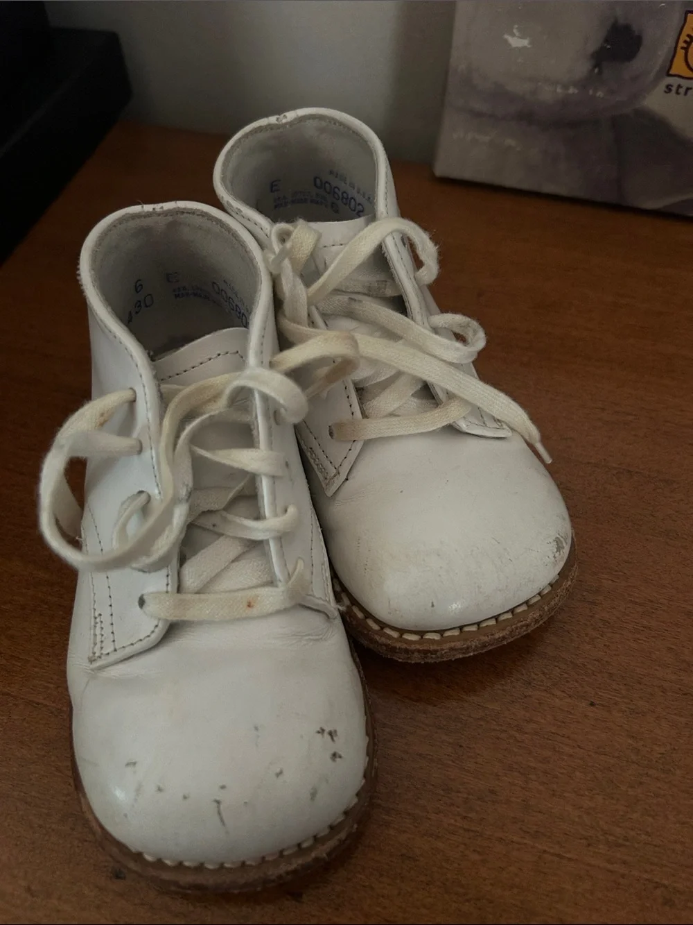 Children’s Vintage White Leather Lace-Up Casual Shoes